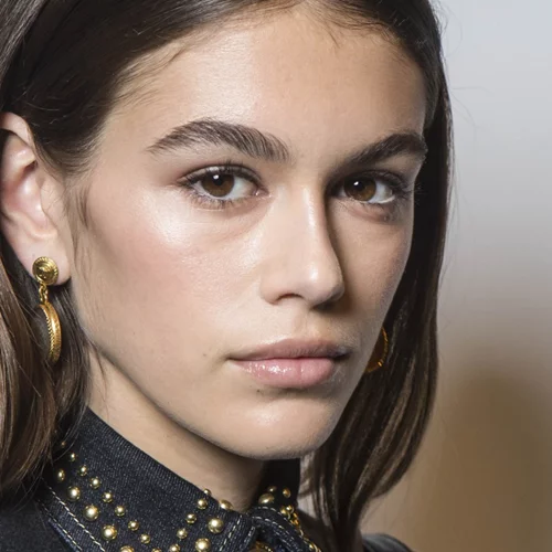 Kaia Gerber | Μόλις φόρεσε κι εκείνη την πιο major τάση του φθινοπώρου