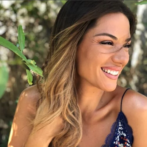 Βάσω Λασκαράκη | Αναπολεί τις καλοκαιρινές στιγμές με το Λευτέρη Σουλτάτο