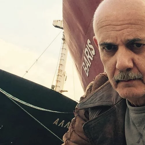 Γιώργος Κιμούλης | Αποκλείστηκε λόγω κακοκαιρίας στη Νάξο