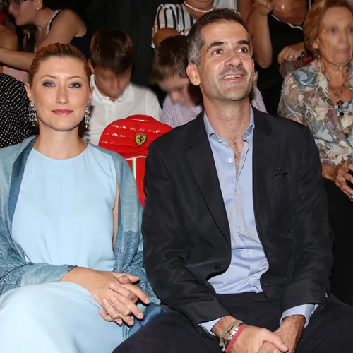 Κώστας Μπακογιάννης – Σία Κοσιώνη | Πάντρεψαν στενό φιλικό τους ζευγάρι