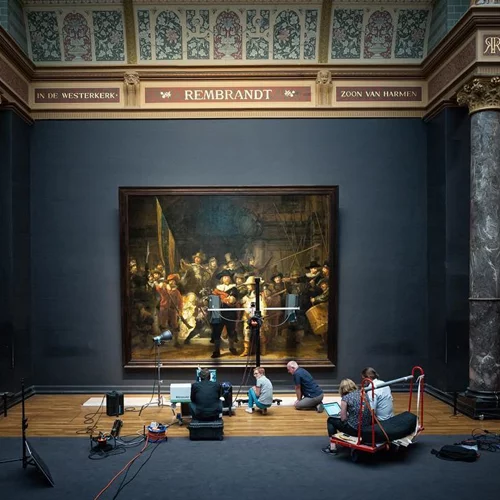 H "Νυχτερινή Περίπολος" του Rembrandt θα αποκατασταθεί μπροστά στο κοινό