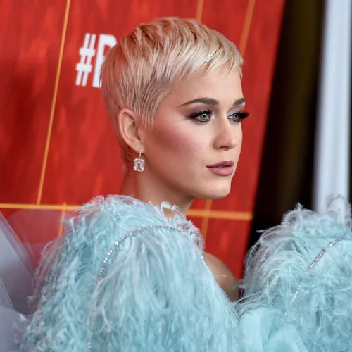 amfAR Gala: Στοιχεία που αξίζει να «κλέψεις» από τα red carpet looks