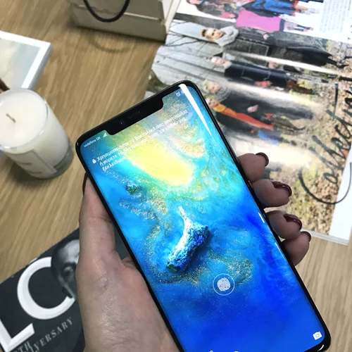 Like a Boss: Μόλις παρουσιάστηκε το πιο ισχυρό κινητό! Όλα τα νέα χαρακτηριστικά που θα λατρέψεις