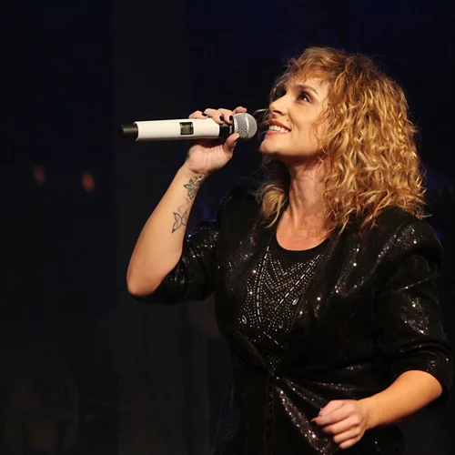 Ελεωνόρα Ζουγανέλη | Μας δείχνει αγαπημένες γωνιές του σπιτιού της στην Πλατεία Μαβίλη