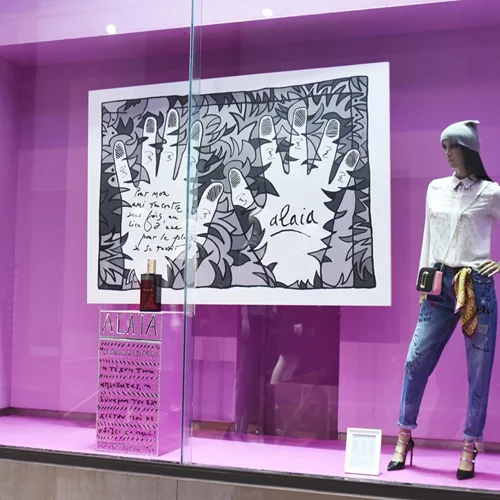 Οι νέες βιτρίνες του notos θα σε κάνουν να νιώθεις ότι κάνεις shopping στις πιο γνωστές πρωτεύουσες της μόδας