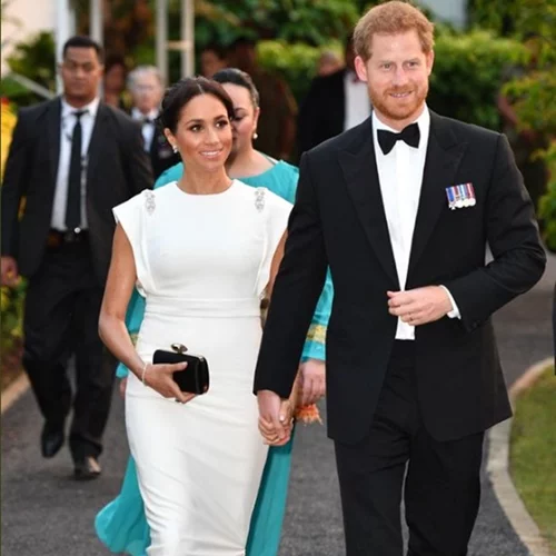 Meghan Markle | Η νέα total white εμφάνισή της στην Τόνγκα