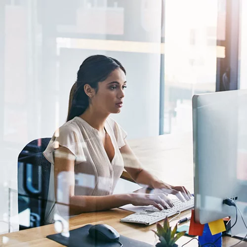 Τα 10 λάθη στο μακιγιάζ γραφείου που κάνουμε συχνά