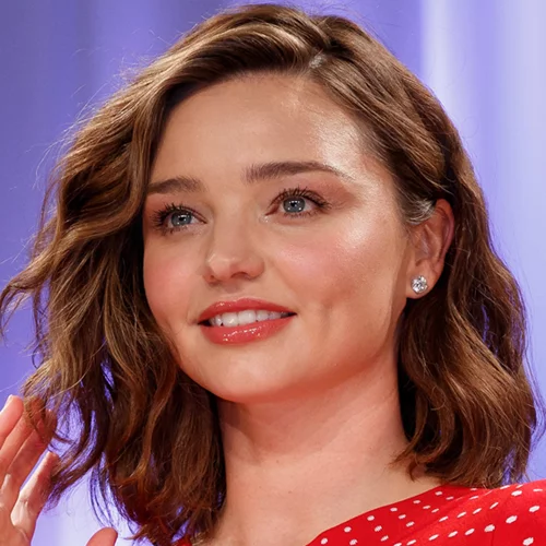 Miranda Kerr | Μπορείς να φορέσεις το jacket της με τα πάντα στη ντουλάπα σου