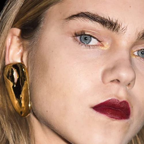 Τα 10 beauty looks του χειμώνα που έχουμε αγαπήσει!