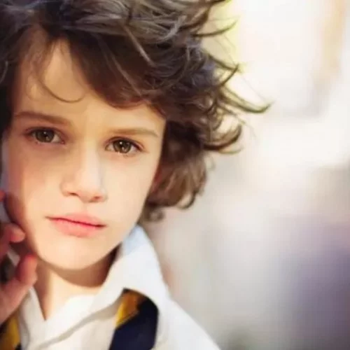 Βάλε τέλος στον σεξισμό και τη σεξουαλική παρενόχληση μεγαλώνοντας ευαισθητοποιημένους γιους