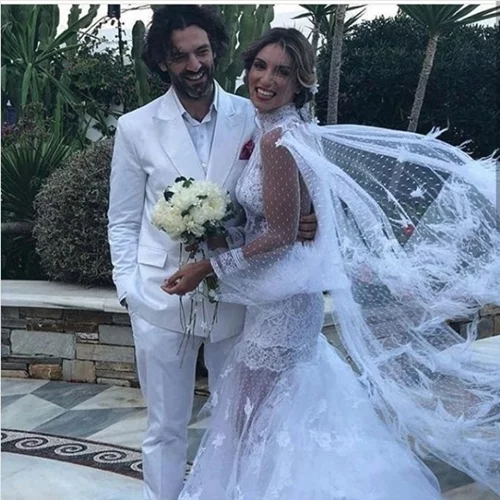 Αθηνά Οικονομάκου | Μοιράστηκε νέες αδημοσίευτες φωτογραφίες από τον γάμο της