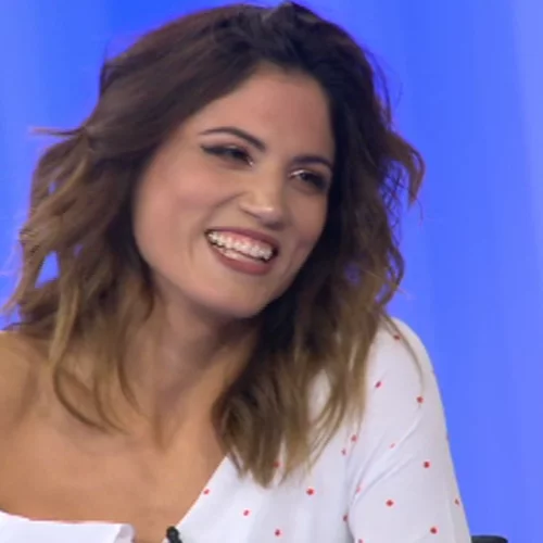 Μαίρη Συνατσάκη | Ο σπαρταριστός διάλογος με τον Μουτσινά για τη νέα της σχέση!