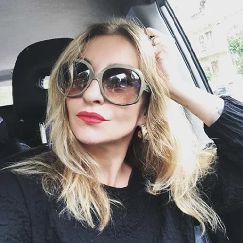 Ρούλα Ρέβη | Η δημόσια εξομολόγηση στον πατέρα της