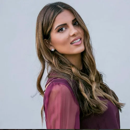 Η Σταματίνα Τσιμτσιλή φόρεσε το τέλειο φόρεμα γι' αυτή την εποχή