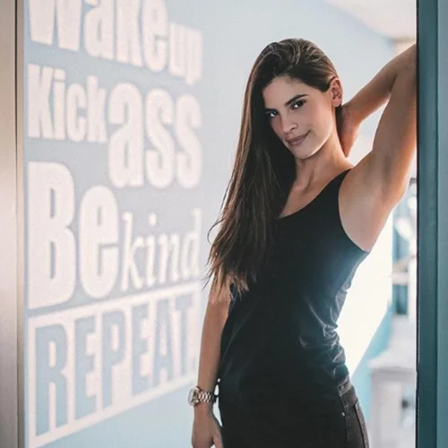 Χριστίνα Μπόμπα | Βόλτα για ψώνια με τον Σάκη Τανιμανίδη και τη μητέρα της