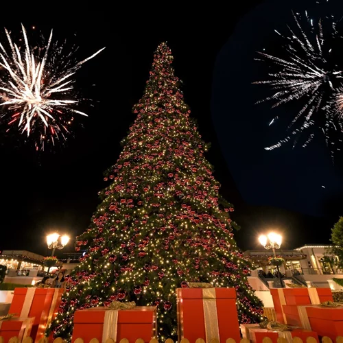 Ήρθαν τα Χριστούγεννα! Δες την εντυπωσιακή φωταγώγηση του Χριστουγεννιάτικου δέντρου του McArthurGlen