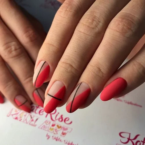Οι πιο cool και updated ιδέες για να φορέσεις το κόκκινο χρώμα στα νύχια σου