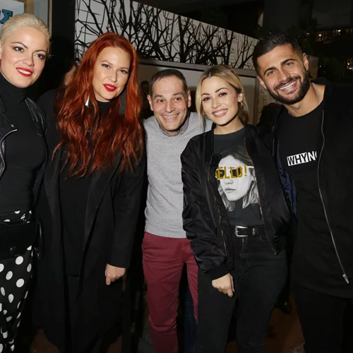 «Συμμορία των 5» | Οι λαμπερές παρουσίες στην πρεμιέρα της παράστασης