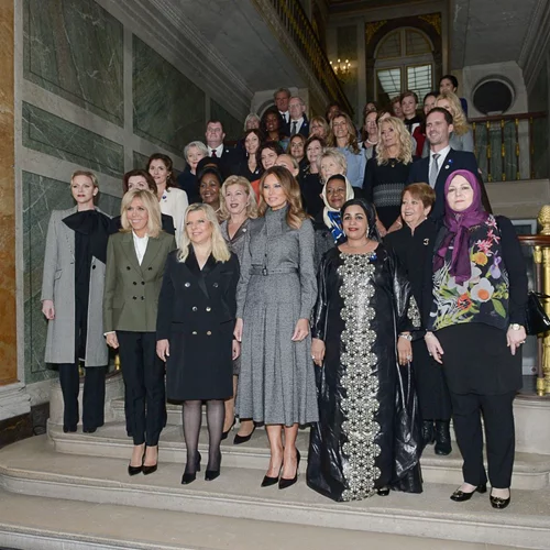 Brigitte, Melania, Charlene και Μπέτυ: Οι κομψές Πρώτες Κυρίες που συζητήθηκαν για τα looks τους