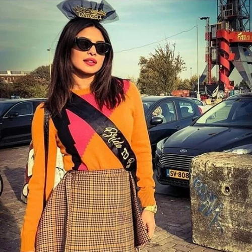 Priyanka Chopra | Το εντυπωσιακό bachelorette με την Sophie Turner