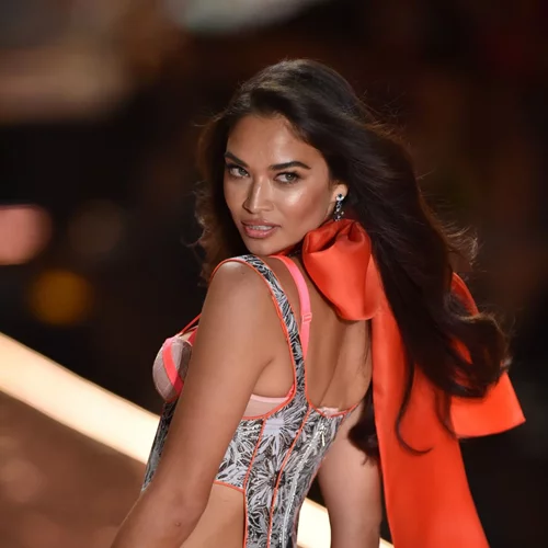 Αγγελάκια της Victoria's Secret: Γιατί η make up artist τους απέφυγε τελείως το highlighter;