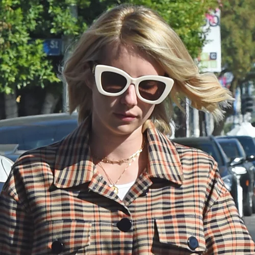 Η Emma Roberts φόρεσε το ιδανικό φόρεμα για αυτήν την εποχή