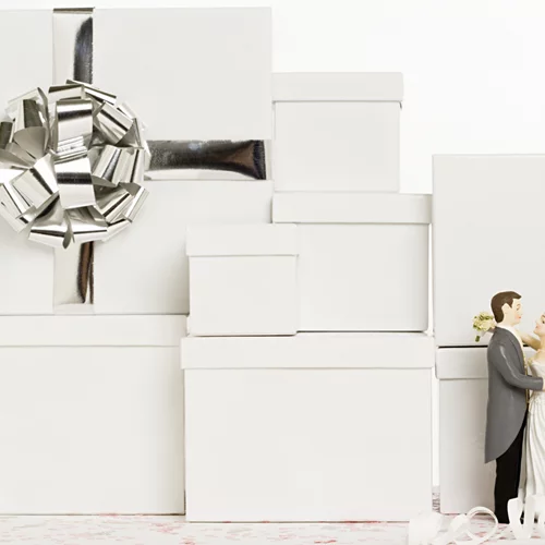 Γαμήλιο δώρο | Τι προβλέπουν οι κανόνες ευγενείας