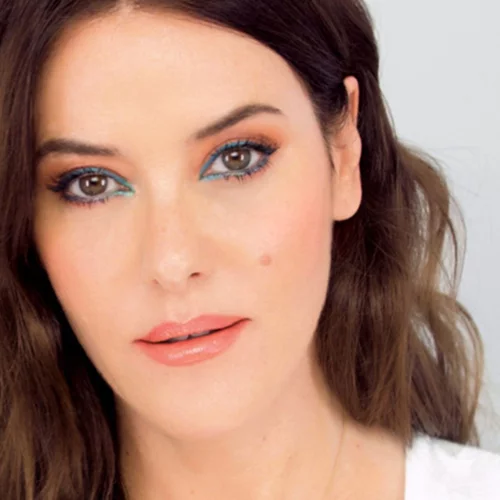 Η Lisa Eldridge κυκλοφορεί δική της σειρά μακιγιάζ και εμείς θυμόμαστε τα 5 top tutorial της!