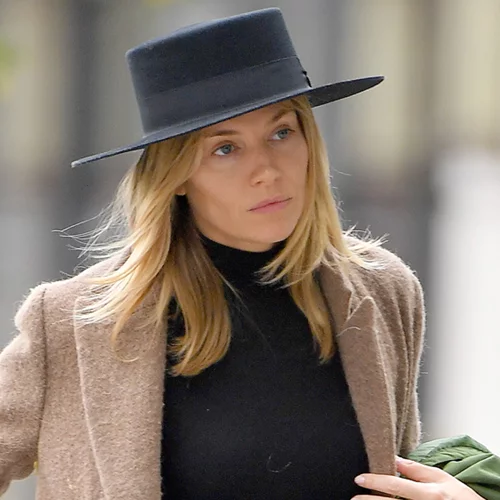 Sienna Miller | 4 καθημερινά χειμερινά outfits που θα αντιγράψουμε