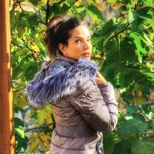 Κατερίνα Γερονικολού | Το καμαρίνι της γέμισε λουλούδια για τη γιορτή της