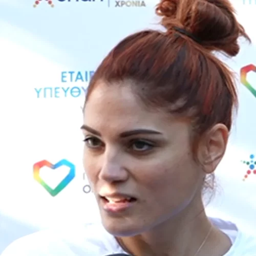 Μαίρη Συνατσάκη | «Χρειάστηκε να τσακωθώ με δύο ανθρώπους των media»