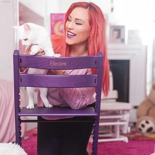 Πηνελόπη Αναστασοπούλου | Η πρώτη φωτογραφία με τη νεογέννητη κόρη της στο σπίτι