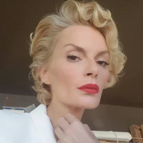 Happy Birthday! Όλα όσα έγιναν στο πάρτι έκπληξη για τα γενέθλια της Έλενας Χριστοπούλου