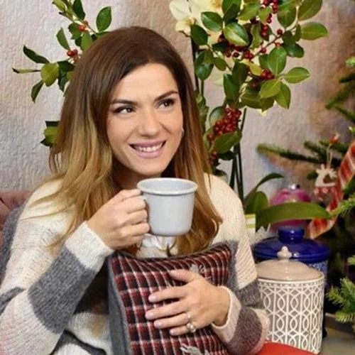 Βάσω Λασκαράκη | Ρομαντική απόδραση στο Παρίσι με τον Λευτέρη Σουλτάτο