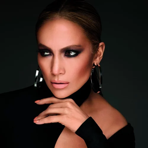 Βήμα - βήμα αυτό το μακιγιάζ της JLο, ή αλλιώς το τέλειο smokey eye!