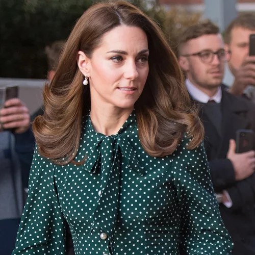 Η Kate Middleton απαντά σε μια απρόσμενη ερώτηση για την βασίλισσα Ελισάβετ