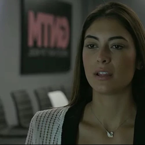 GNTM | Η συνομιλία της Εύης με τον καθρέφτη που «έριξε» το Twitter