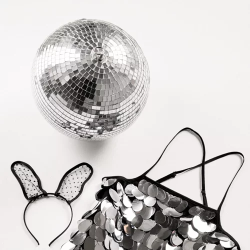 Time to shine! Η BSB έχει τα πιο ωραία ρούχα για να κάνεις την τέλεια party εμφάνιση