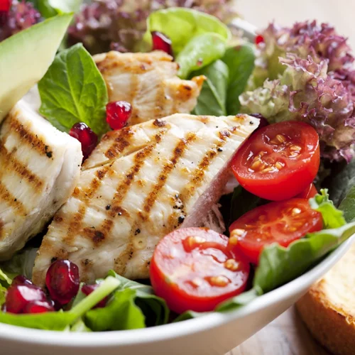 Μία pre-Christmas συνταγή για σαλάτα που πρέπει να δοκιμάσεις!