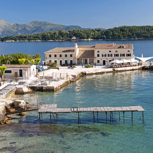 Ποιο ελληνικό νησί αποτελεί την κορυφαία ευρωπαϊκή τοποθεσία για κινηματογραφικά γυρίσματα;!