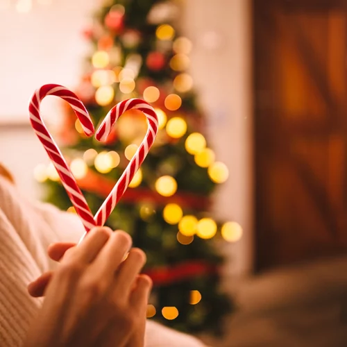 5 τρόποι για να προσφέρεις αυτές τις γιορτές χωρίς (πολλά) χρήματα