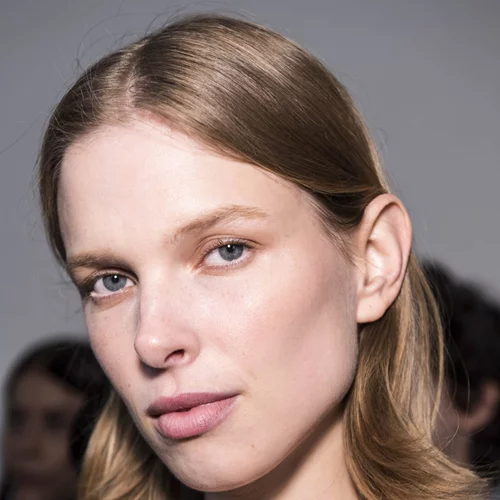 Beauty Power List: Φτιάξαμε τη λίστα με τα προϊόντα που χρειάζεσαι τώρα και σου εξηγούμε γιατί