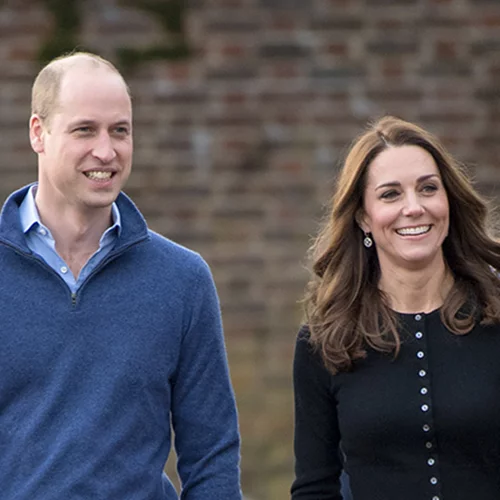 Kate Middleton | Δες πώς συνδύασε τη midi καρό φούστα