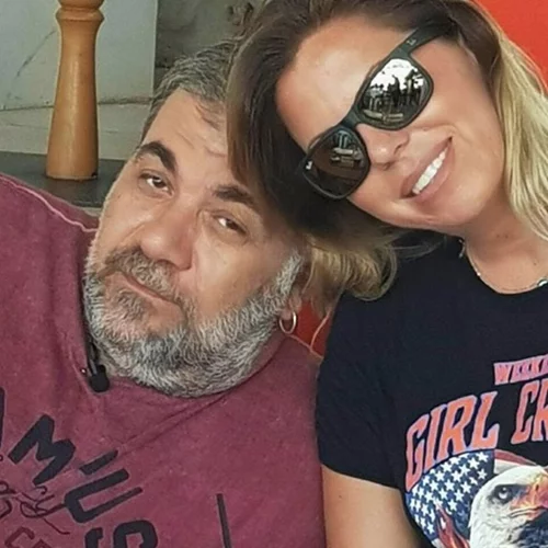 Δημήτρης Σταρόβας | Οι τρυφερές ευχές στη σύντροφό του για τη γιορτή της