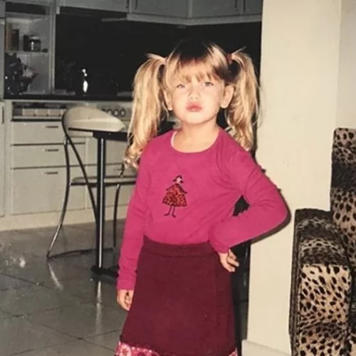 Quiz | Μπορείς να αναγνωρίσεις την όμορφη Ελληνίδα ηθοποιό;