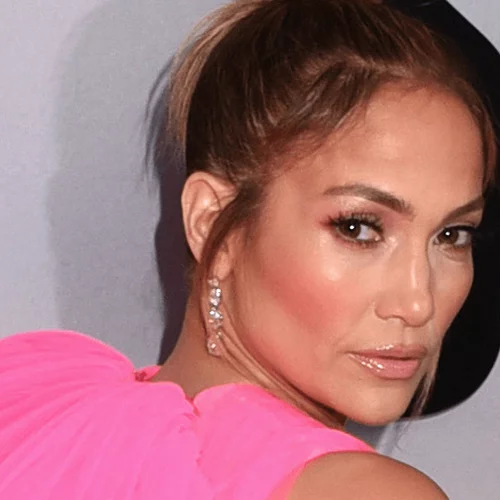 Η Jennifer Lopez μας άφησε με το στόμα ανοιχτό