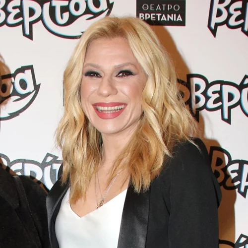 Κατερίνα Καραβάτου | Απαντά τι θα έκανε αν έβλεπε στον δρόμο την Κωνσταντίνα Σπυροπούλου