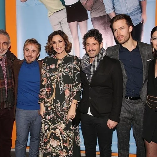 Περιμένοντας τη Νονά | Οι λαμπερές παρουσίες στην επίσημη προβολή της ταινίας