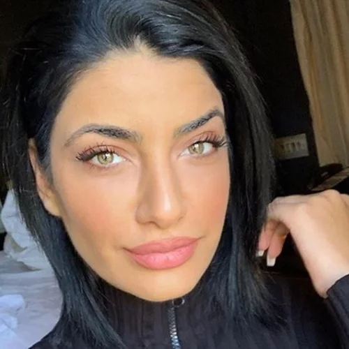 Μαρία Καζαριάν | Όλη η αλήθεια για το ροζ βίντεο που χρέωσαν στην Ειρήνη Καζαριαν