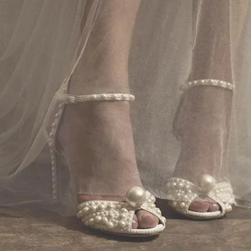 Νυφικά παπούτσια καλοκαίρι 2019 | Βρήκαμε τα πιο ξεχωριστά για να είσαι η πιο stylish νύφη